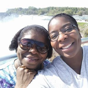 Meet your Posher, Robin